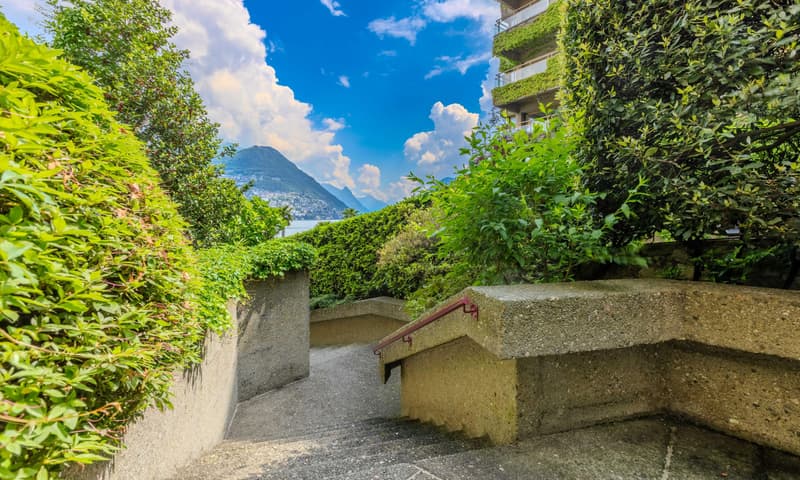 STUPENDO 3.5 LOCALI FRONTE LAGO A LUGANO PARADISO (7)
