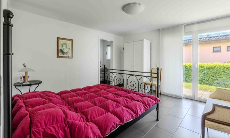 ESCLUSIVA E MODERNA VILLA 6.5 LOCALI CON PISCINA A CADRO (6)