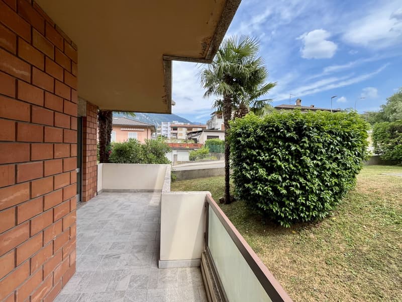 BELLISSIMO 3.5 COME NUOVO CON TERRAZZA A MENDRISIO (3)