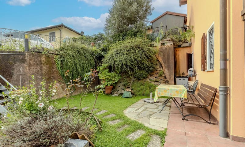 ELEGANTE CASA 3.5 LOCALI CON GIARDINO A CASTEL SAN PIETRO (8)