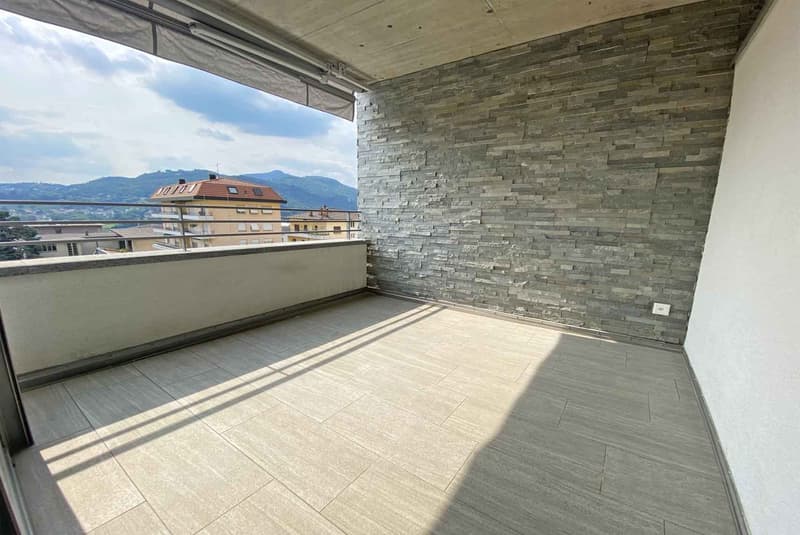 LUMINOSO E MODERNO 4.5 CON AMPIA TERRAZZA A MENDRISIO CENTRO (3)