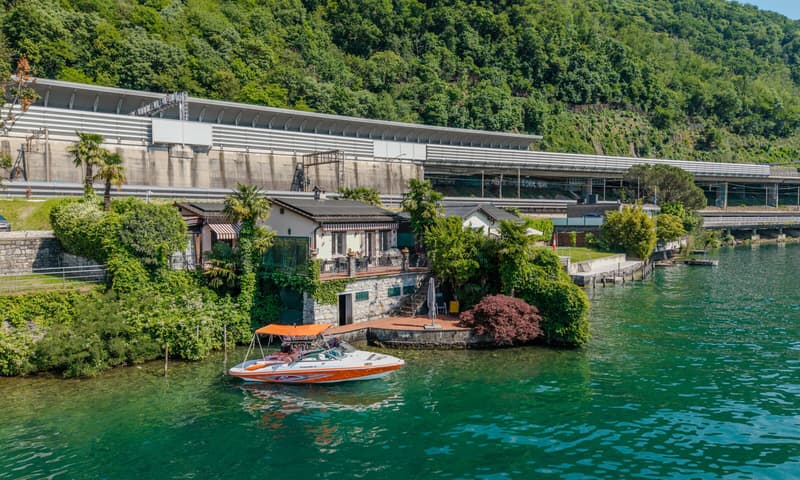 ESCLUSIVA - GIOIELLO PIEDS DANS LâEAU CON DARSENA A BISSONE (9)