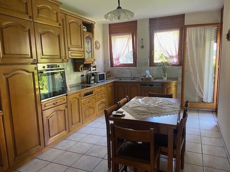 AMPIA CASA GEMELLA DI 7 LOCALI CON GIARDINO A LIGORNETTO (6)