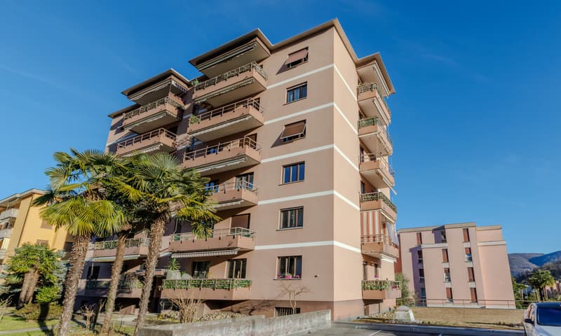 RINNOVATO APPARTAMENTO 4.5 LOCALI CON VISTA APERTA A CASLANO (9)