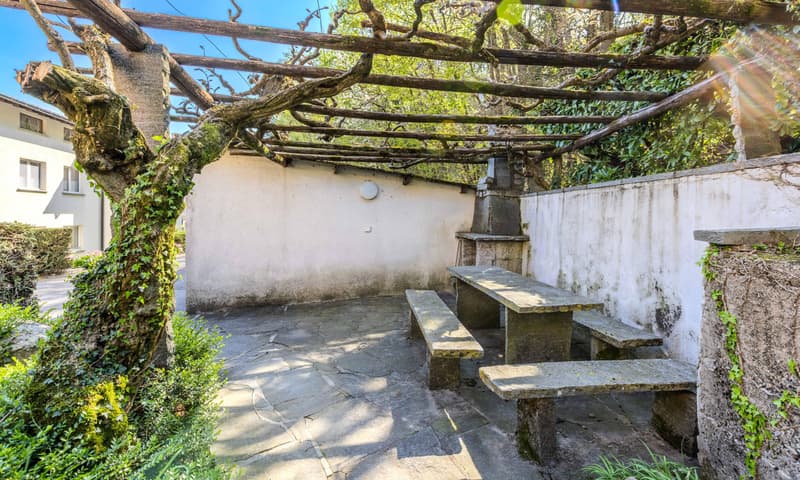 RENT TO BUY - 3.5 LOCALI COME NUOVO CON GIARDINO A CARONA (8)