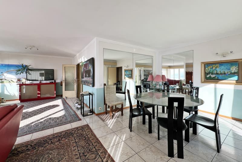 GRANDE VILLA 6.5 CON STUPENDA VISTA LAGO E PISCINA A BISSONE (4)