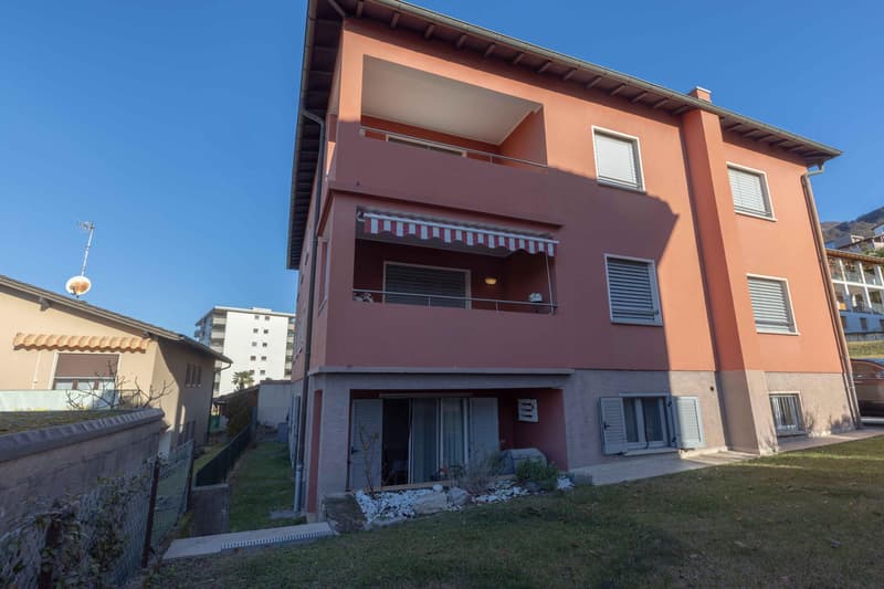 AMPIO E GRAZIOSO 2.5 CON GIARDINETTO A DAVESCO SORAGNO (7)