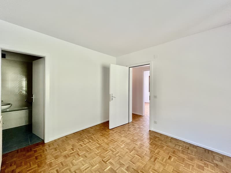 AFFITTASI AMPIO 4.5 LOCALI RINNOVATO CON TERRAZZA A MAGLIASO (9)