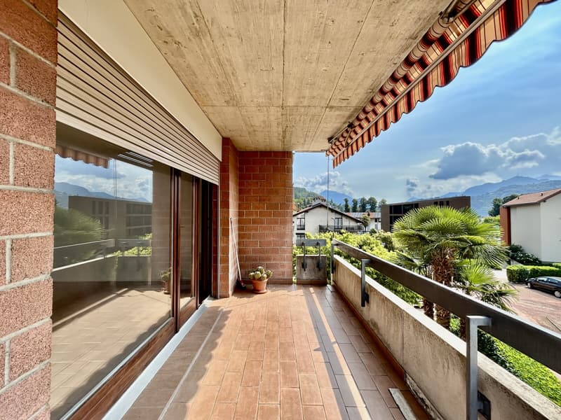 AFFITTASI AMPIO 4.5 LOCALI RINNOVATO CON TERRAZZA A MAGLIASO (2)