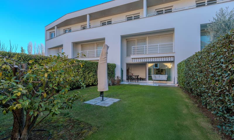 SPAZIOSA CASA 5.5 LOCALI CON GIARDINO E PISCINA A MONTAGNOLA (3)