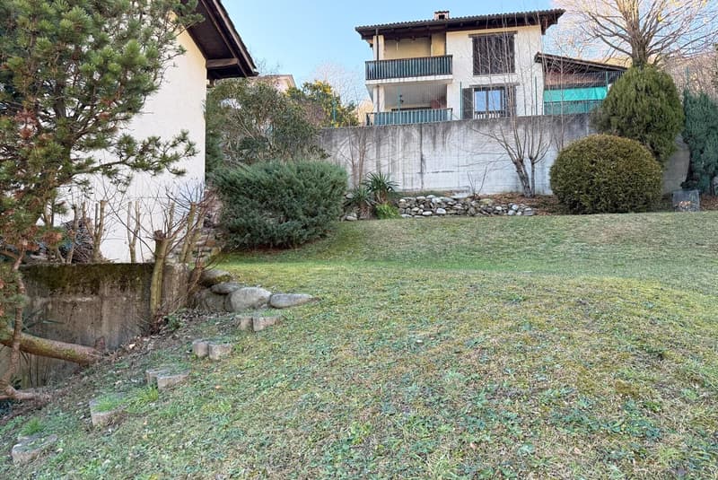 BELLA VILLETTA 4 LOCALI CON 2 TERRAZZE E GIARDINO AD AROGNO (7)