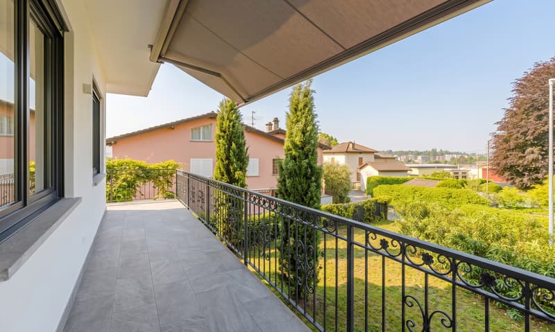 GRANDE CASA BIFAMILIARE 9 LOCALI CON AMPIO TERRENO A RANCATE (5)