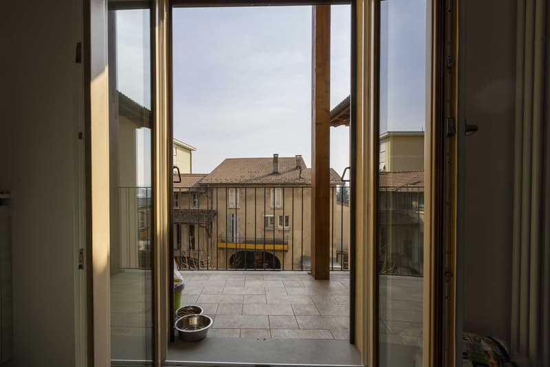 LUMINOSO E MODERNO 3.5 LOCALI IN NUOVA RESIDENZA A RANCATE (3)