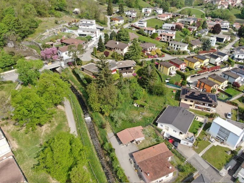 AMPIO TERRENO EDIFICABILE CON PROGETTO APPROVATO A MEZZOVICO (4)