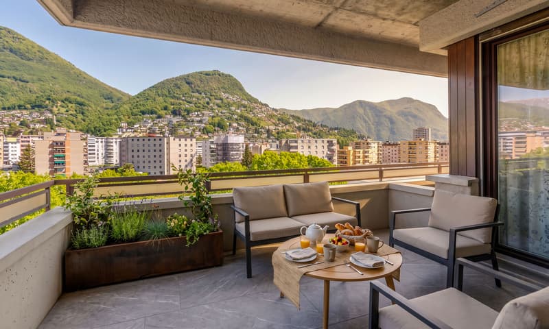 SPAZIOSO 5.5 LOCALI CON VISTA APERTA A POCHI PASSI DA LUGANO (8)