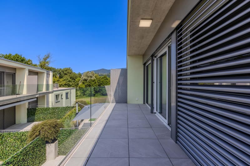 MODERNO E SPLENDIDO 3.5 LOCALI CON TERRAZZA A GENESTRERIO (7)