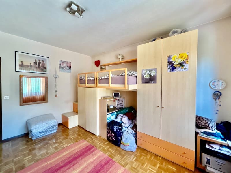 BELLISSIMA CASA DI 5.5 LOCALI CON GIARDINO A MEZZOVICO (8)