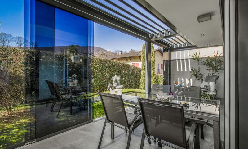 STUPENDA CASA 4.5 LOCALI CON GIARDINO E TERRAZZE A MAGLIASO (5)