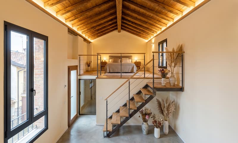 CASA STORICA DI 8.5 LOCALI DA RISTRUTTURARE A CASTELROTTO (9)