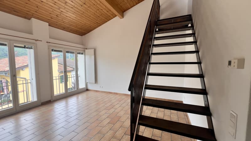 AFFARE - CONFORTEVOLE DUPLEX 3.5 LOCALI NEL CUORE DI PURASCA (4)