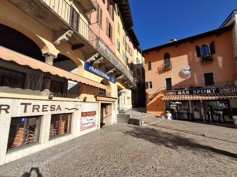 AFFARE - CASE RUSTICHE DA RISTRUTTURARE A PONTE TRESA (2)