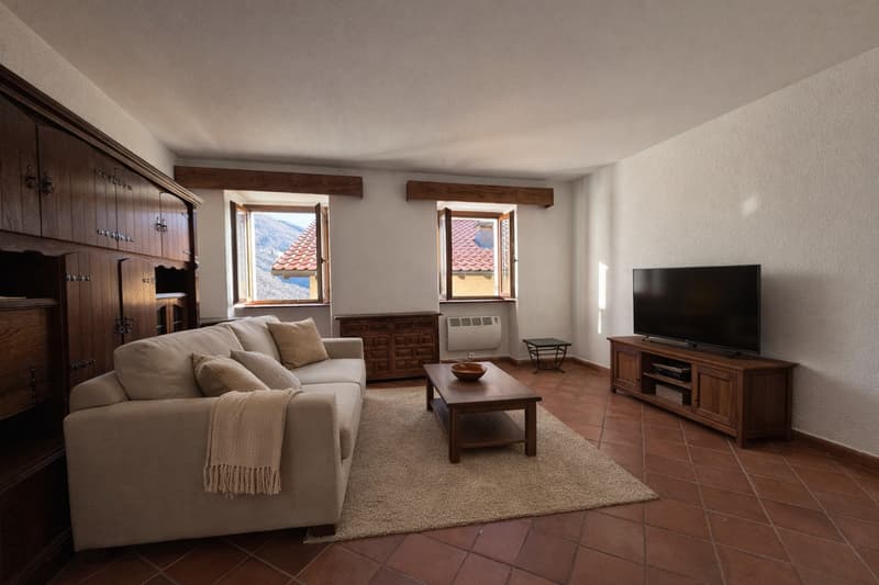 AMPIA CASA 5.5 LOCALI CON GIARDINO PRIVATO A SCAREGLIA (3)