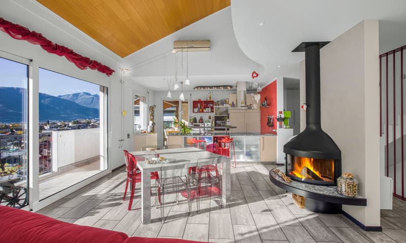 MERAVIGLIOSA VILLA 6.5 LOCALI CON VISTA APERTA A BELLINZONA (4)