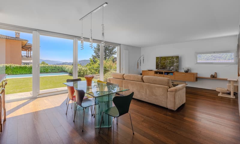 ESCLUSIVA VILLA 6.5 LOCALI CON PISCINA E GIARDINO A CADRO (4)