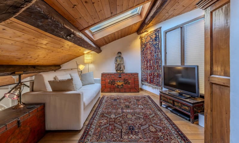 SPLENDIDA CASA 5.5 LOCALI RINNOVATA CON CHARME A CASTELROTTO (4)