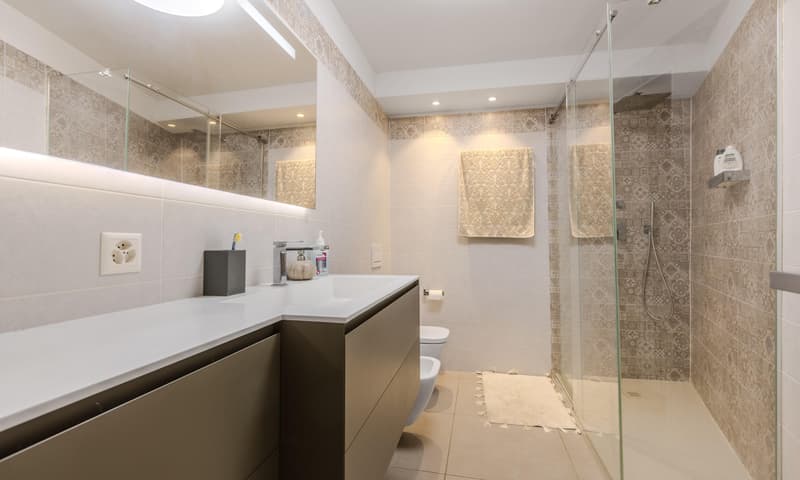 STUPENDA E AMPIA VILLA DI CHARME DI 5.5 LOCALI A MELIDE (6)