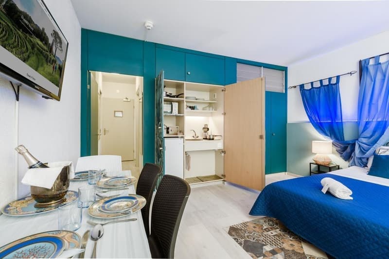 PRATICO BILOCALE IN RESIDENCE CON PISCINA A BISSONE (2)