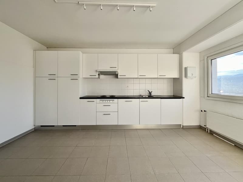 AFFITTASI LOCALE COMMERCIALE AD USO UFFICIO-ATELIER A BEDANO (9)