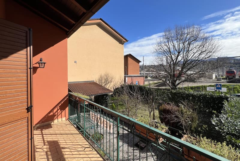 CASA UNIFAMILIARE DI 4.5 LOCALI CON GIARDINO A CHIASSO (8)
