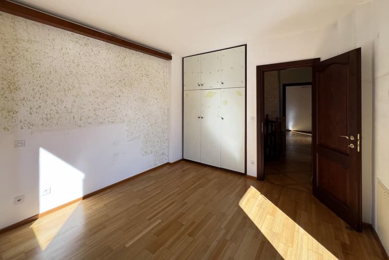 CASA UNIFAMILIARE DI 4.5 LOCALI CON GIARDINO A CHIASSO (7)