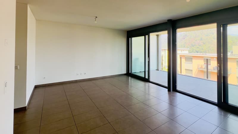 MODERNO E LUMINOSO 2.5 LOCALI CON AMPIA TERRAZZA A GRAVESANO (4)