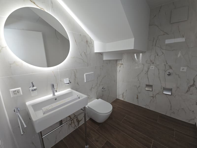 MODERNE E NUOVE VILLETTE DI 5.5 LOCALI CON GIARDINO A MANNO (6)
