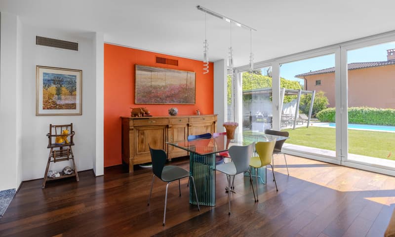 ESCLUSIVA VILLA 6.5 LOCALI CON PISCINA E GIARDINO A CADRO (2)