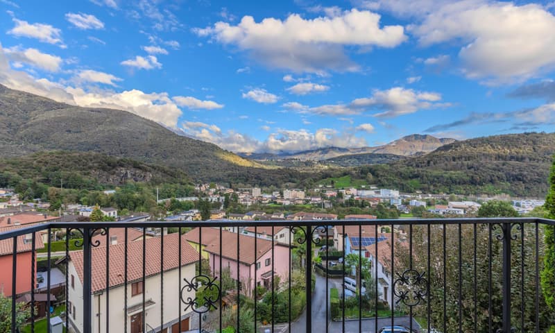 CASA 4.5 LOCALI CON MONOLOCALE ANNESSO E VISTA A TORRICELLA (2)