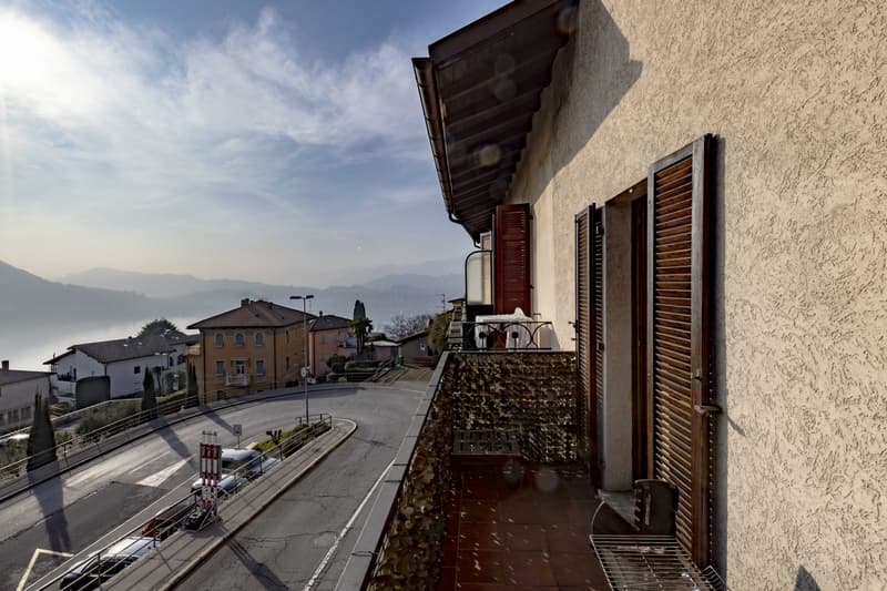 AFFARE - GRAZIOSO 3.5 LOCALI DUPLEX VISTA LAGO A RUVIGLIANA (4)