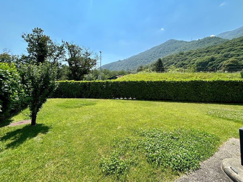 CASA INDIPENDENTE DI 5.5 LOCALI CON GIARDINO A MEZZOVICO (4)