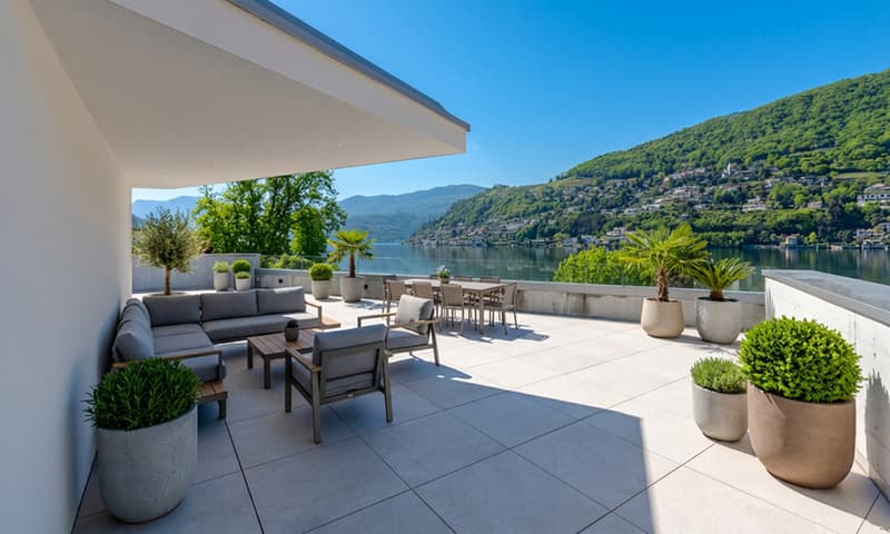 STUPENDA VILLA VISTA LAGO CON POSTO BARCA A BRUSINO ARSIZIO (2)