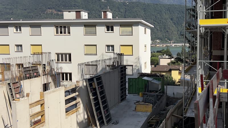 NUOVI MODERNI 4.5 LOCALI CON GIARDINO E VISTA LAGO A MELIDE (9)