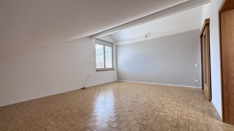 AFFITTASI ACCOGLIENTE 2.5 LOCALI ULTIMO PIANO A CANOBBIO (4)
