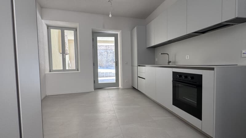 ELEGANTE APPARTAMENTO 2.5 LOCALI IN CENTRO A MENDRISIO (2)