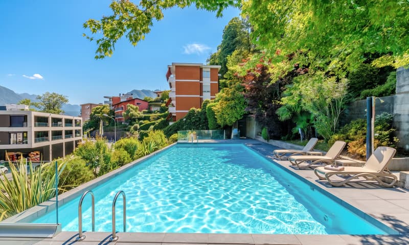 GRANDE 4.5 LOCALI CON BALCONE E PISCINA A LUGANO CENTRO (4)