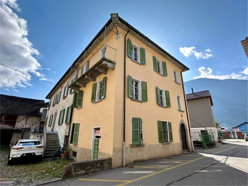 CARATTERISTICA CASA DI NUCLEO DA RINNOVARE A BIASCA CENTRO (2)