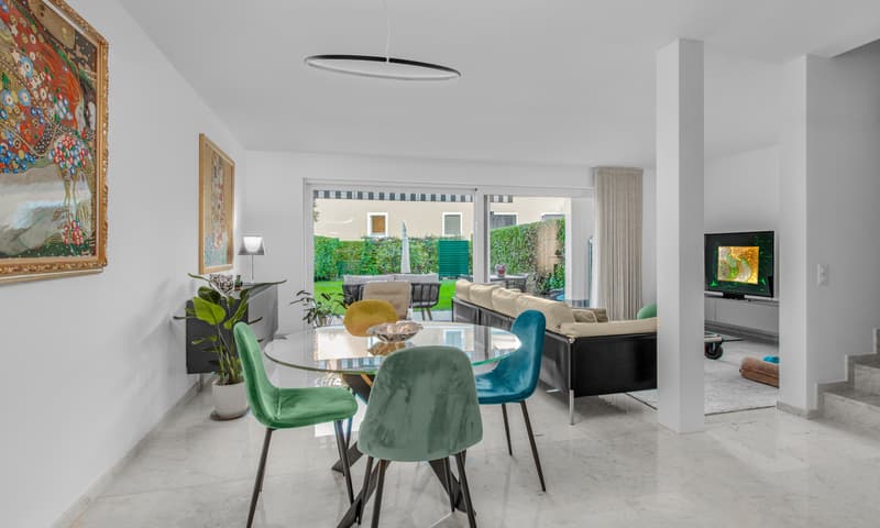 SPAZIOSA CASA 5.5 LOCALI CON GIARDINO E PISCINA A MONTAGNOLA (2)