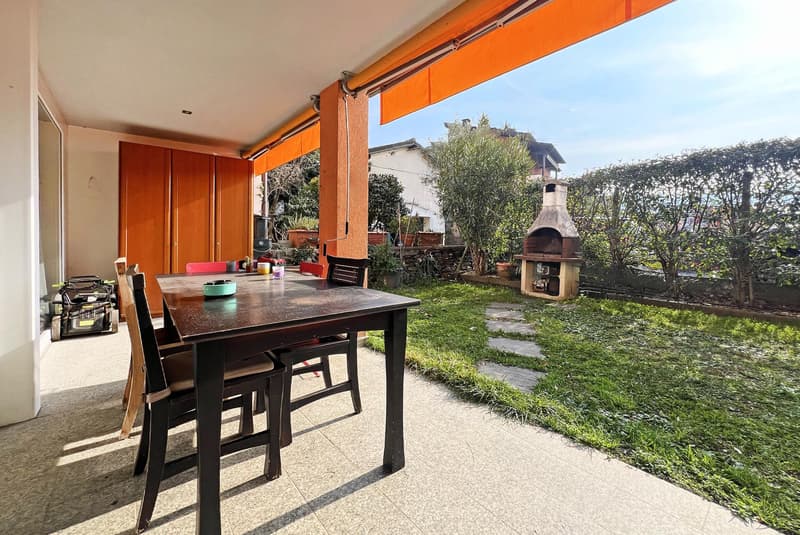 AMPIO DUPLEX 3.5 LOCALI CON GIARDINO PRIVATO AD AGNO (1)