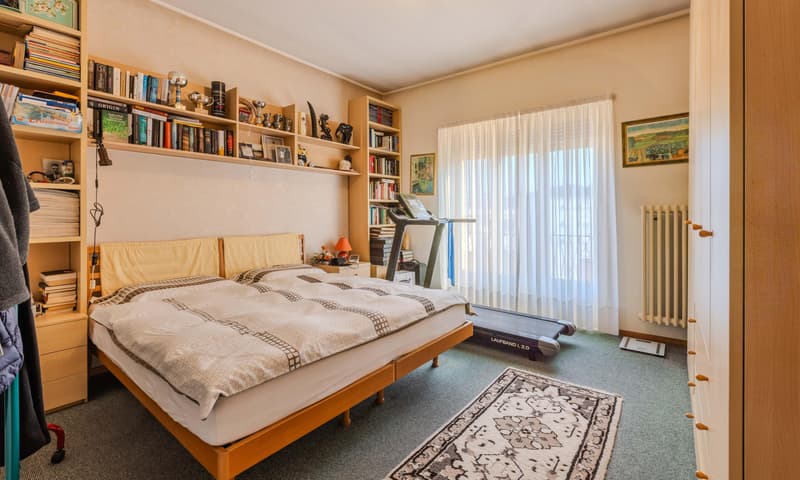VILLA DI 10 LOCALI CON AMPIO GIARDINO A MORBIO INFERIORE (6)
