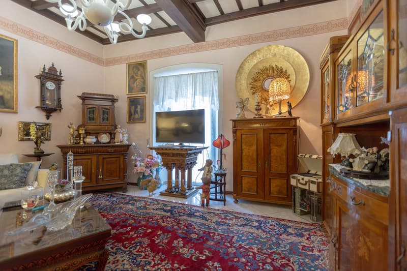 ROMANTICA VILLA STORICA 6.5 LOCALI CON CORTE A BRISSAGO (4)